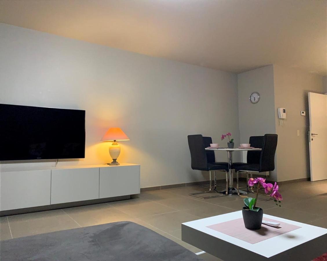 Moderne Appartement Aan Zee Ostend Exterior photo